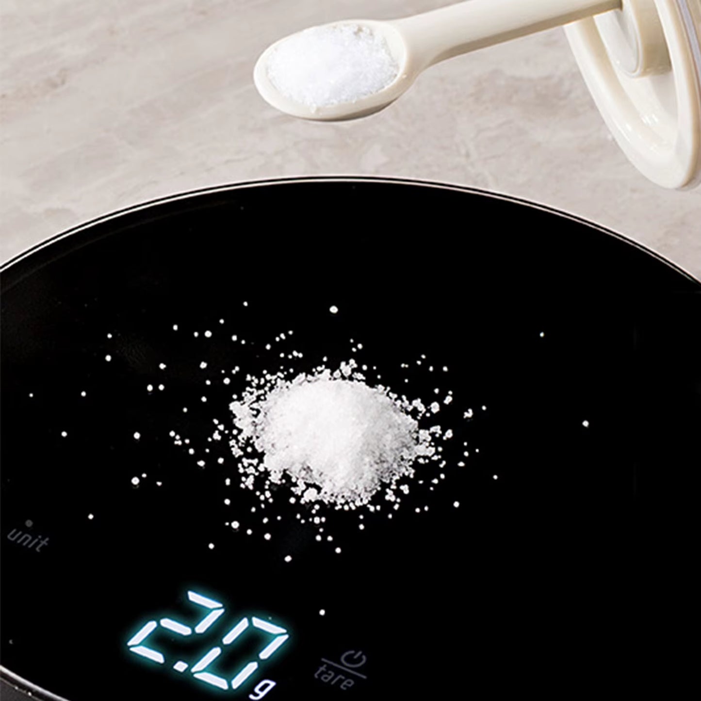 Glass Spice Jar with Lid & Retractable Spoon - Airtight Seasoning Container for Salt, Sugar, Spices & Kitchen Storage